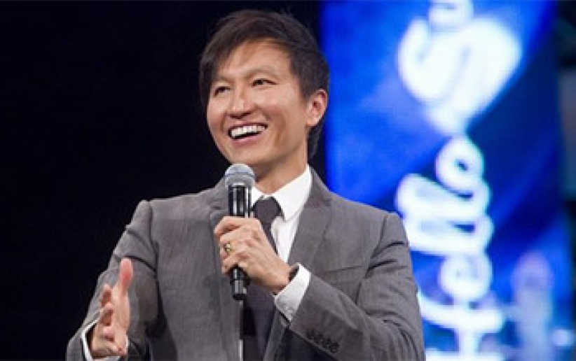 何耀珊专辑五年亏950万元 康希坚持称教会无亏损