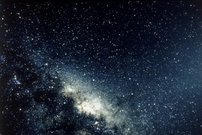 寇紹恩牧師：艱難黑暗中為教會持守一點點光