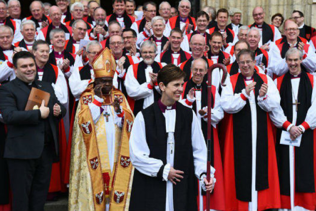 英國聖公會正式冊封五百年來首位女主教