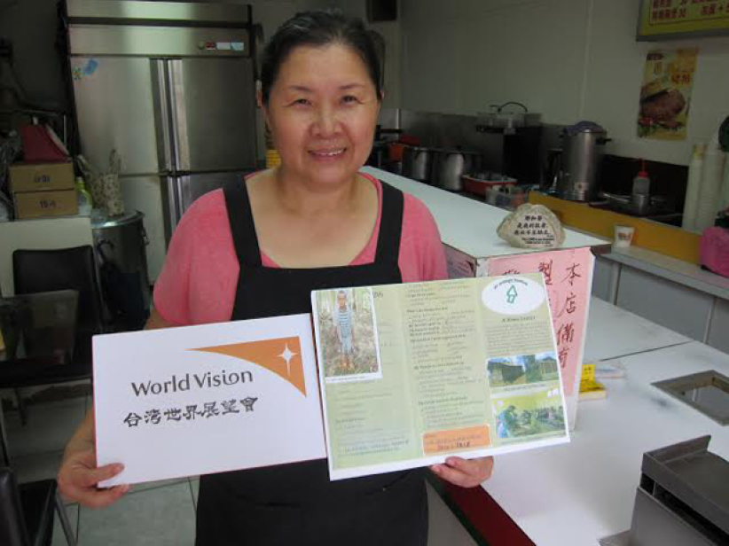 台湾奶奶省小钱 爱让非洲儿童梦想起飞