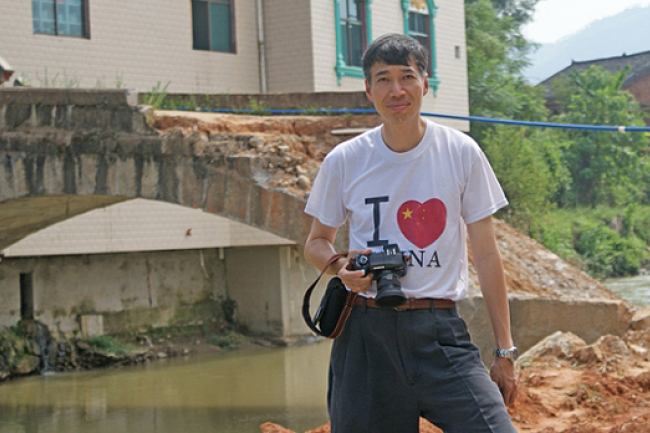 香港牧師伍華廣東失蹤9個月後 涉印基督教書籍受審