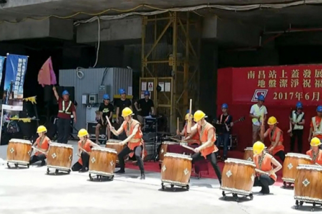 禧福地盤「基督教本色化拜神」掀熱烈爭議