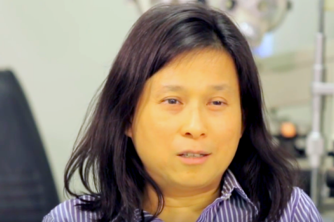 越南偷渡女孩成眼科醫生 鄧聯泰親述神蹟般傳奇人生