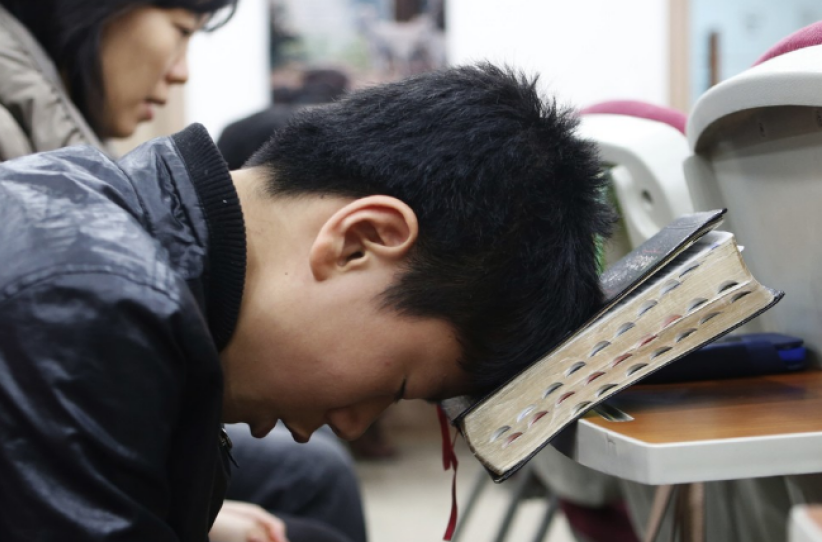 南韩年轻人不上教会:它无法帮助我找工作