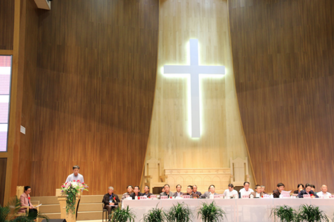 兩會貫徹基督教中國化 學者稱「旨在擁護中共領導」