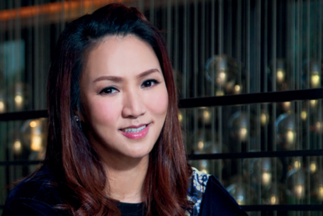 歌星黎瑞恩婚變覓見上帝：與祂距離愈來愈近