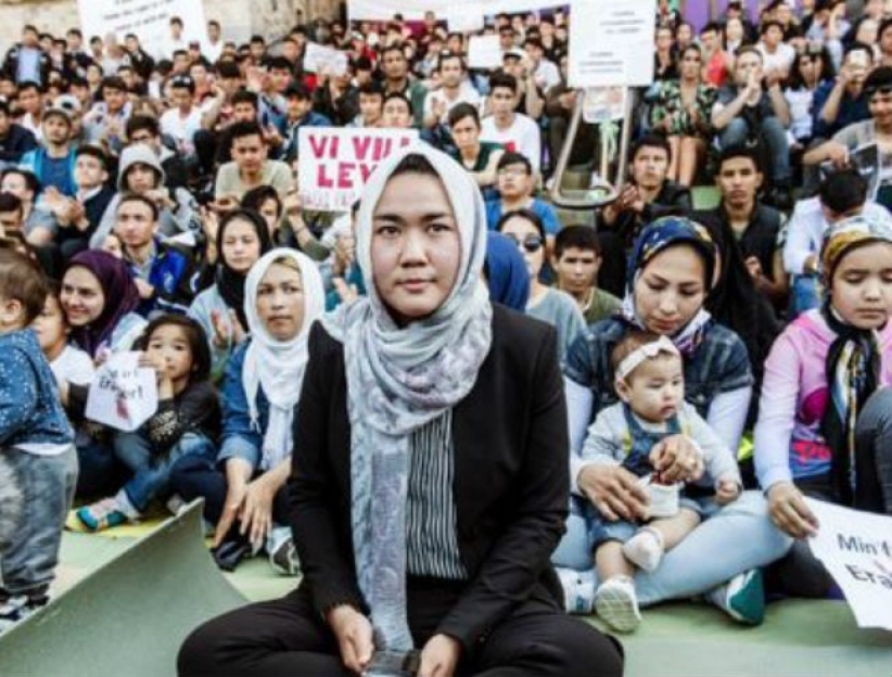 瑞典女生違法助難民 惹倫理爭議