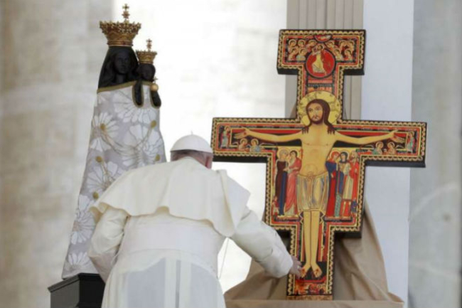 為什麼我還是一名天主教徒？神父性侵醜聞引信徒反思