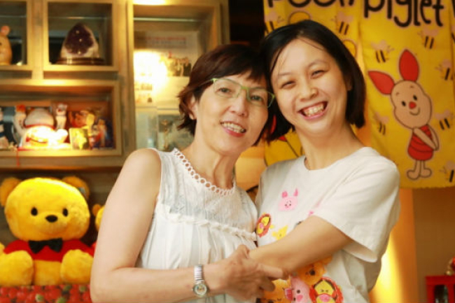 香港特首包場馬浚偉點讚 母開餐廳助自閉症女兒及「朋友仔」