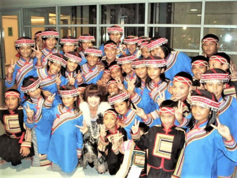 台布農族母語詩歌誦上帝  