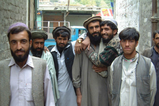 難民湧香港搶資源？ 教會設「難民廚房」助共融