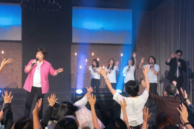 詩歌融合禱告創另類敬拜 祝瑞蓮牧師6月來港　　