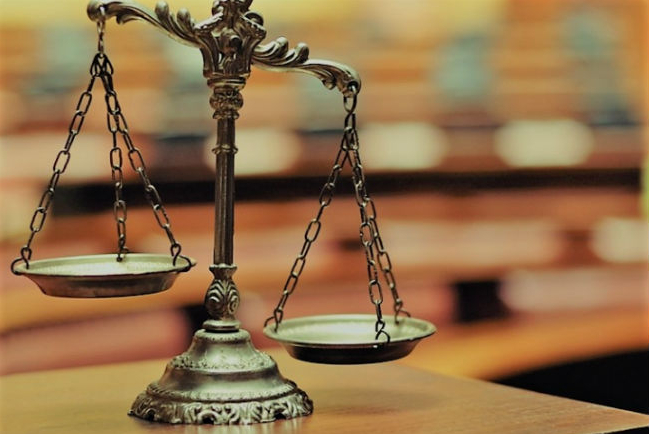 亂世追隨基督 學者：從批判到承擔