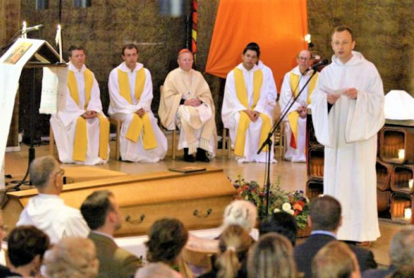 泰澤院長發聲明：三修士涉性侵呈司法