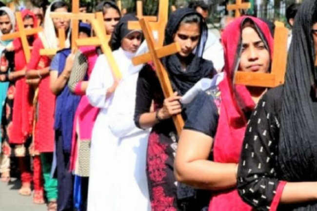 印度八邦實施「反改信別教法」 激進分子包圍教堂