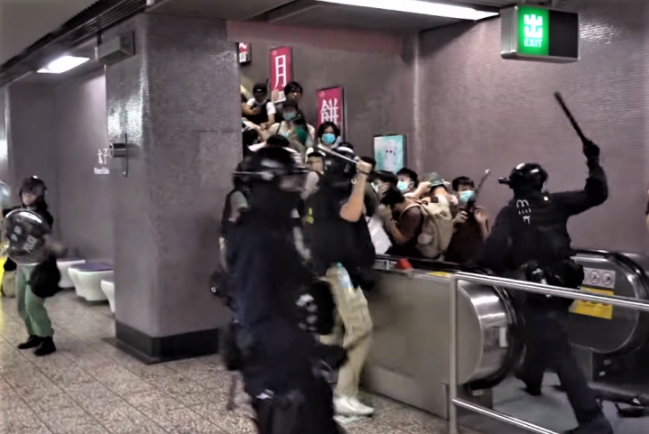 撤回修例無助長治久安 人權組織斥香港成警察城市