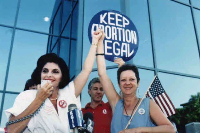 全美五州禁墮胎 民意支持墮胎合法仍達六成