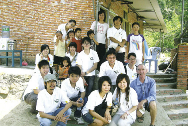 監獄神父發動家書計劃 遏毒梟人口販賣