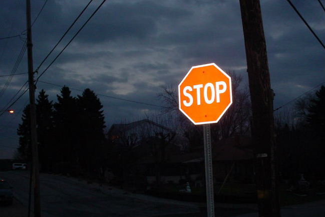 亞洲宣教士被逐 威克里夫冀信徒同行忌批判