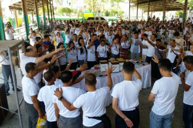 菲律賓倫布語新約聖經 歷盡四十年終面世