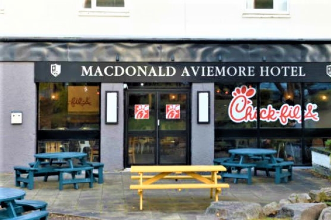 萬人請願書聲援福來雞快餐 斥LGBT借機攻擊宗教自由