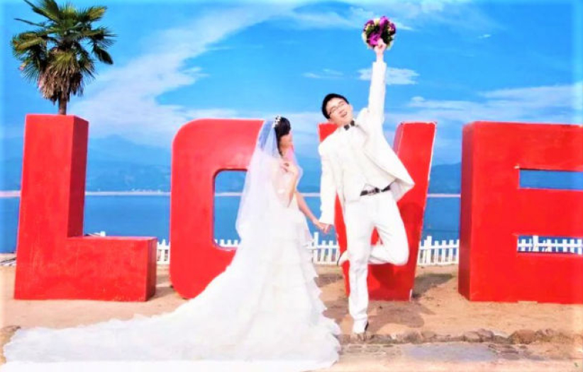 變性牧師在港主持同性婚禮 法官：婚姻「一男一女」拒批上訴 