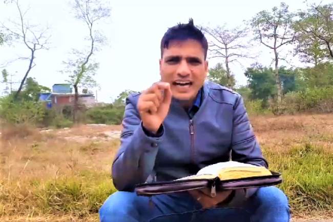 尼泊爾牧師祈禱趕斥病毒 擬遭6年監禁