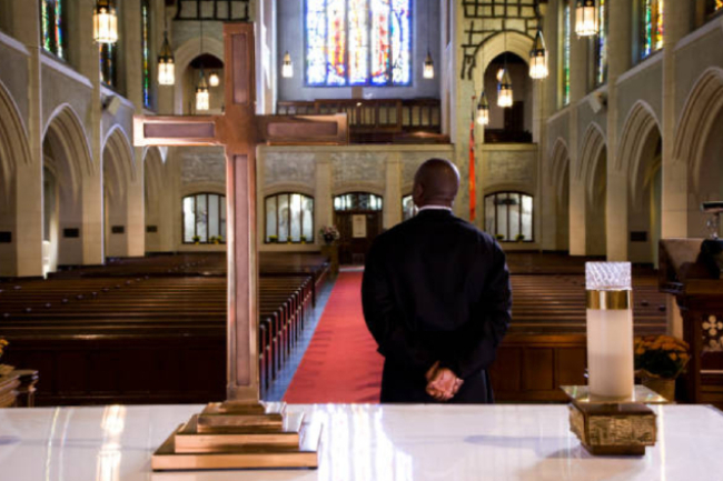 證主「調適領導」網上交流會 籲教牧賦權分散式領導