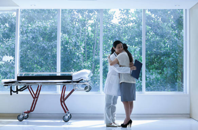 逆境求存 治療師「情緒取向療法」盼港人生命創意義 