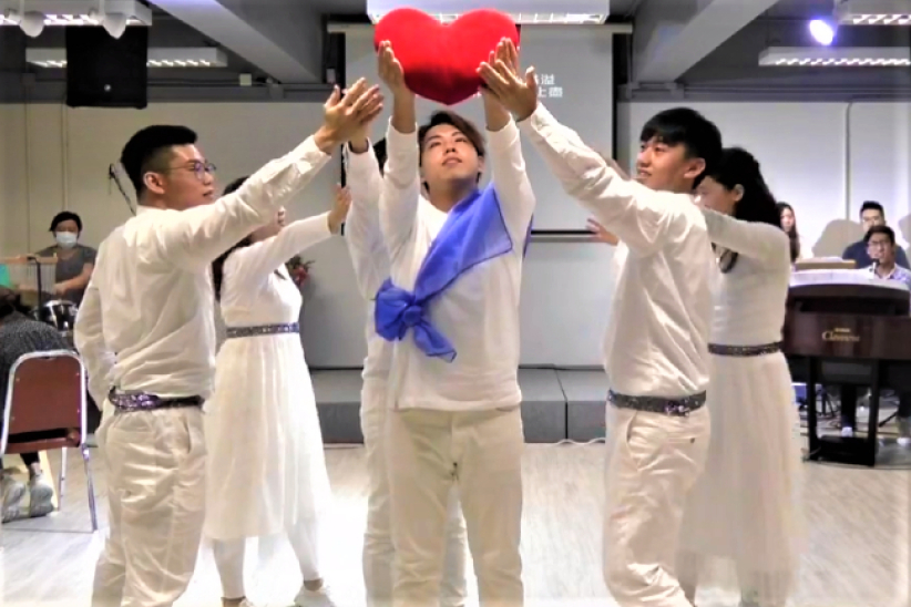 祷告汇多元艺术敬拜夜 王秋燕悟成功：「神爱你，你爱神」 