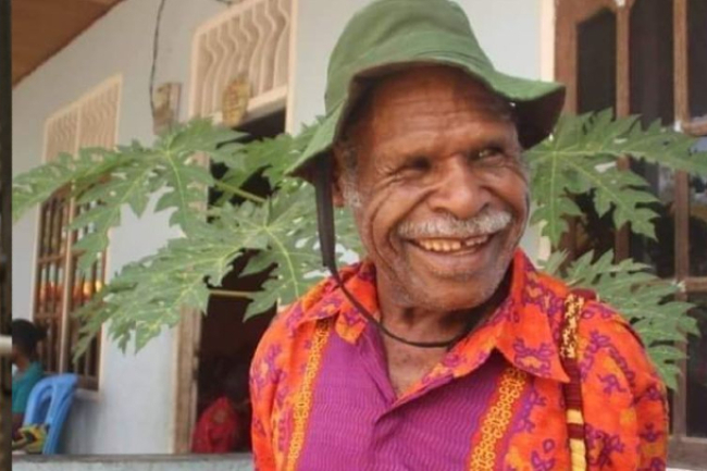 印尼牧師疑翻譯聖經 遭軍人酷刑折磨致死