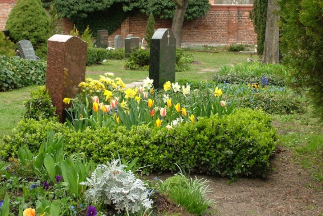 一周內9名主教冠病離世4人同日亡 教區響鍾發悼詞