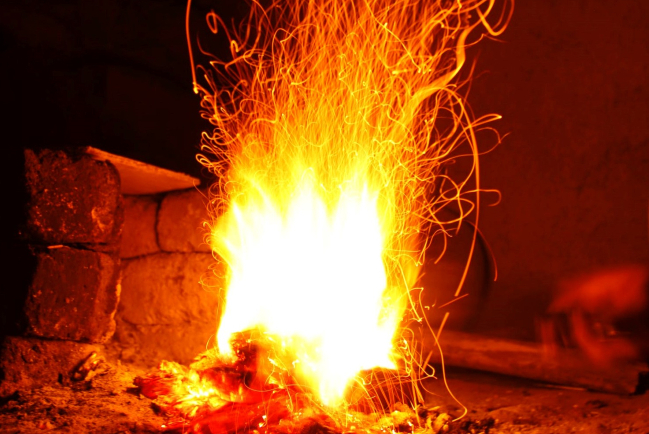 溫偉耀講道精選：以利亞從普民成神人秘訣