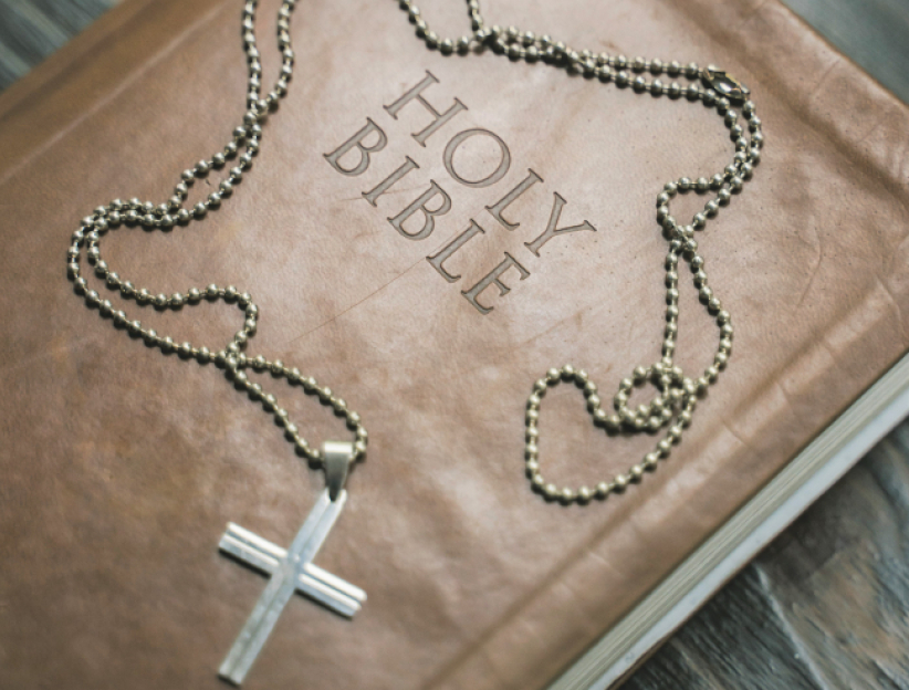 委內瑞拉兇徒闖戒毒中心 疑損利益迫脫癮者食聖經  