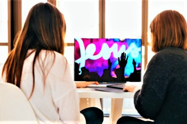 教會網上敬拜技巧：字幕打燈過場破沉悶