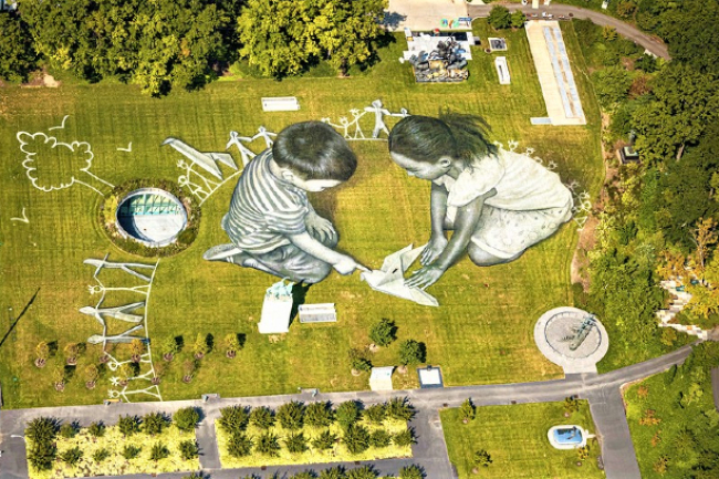 聯大揭幕 巨型環保藝術激發各國共建世界