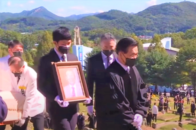 「復活在我，生命在我」 南韓著名牧師趙鏞基安息禮拜