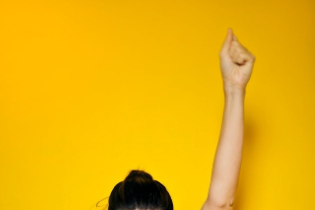 職場心理學提升工作質素：黃色締造創意