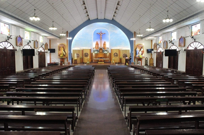 越南頒布新宗教法 管理教會實體線上活動