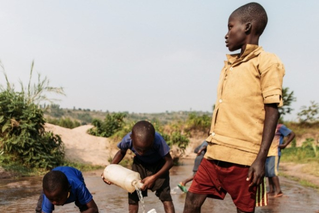 教會開設咖啡館 為海外社區提供清潔水