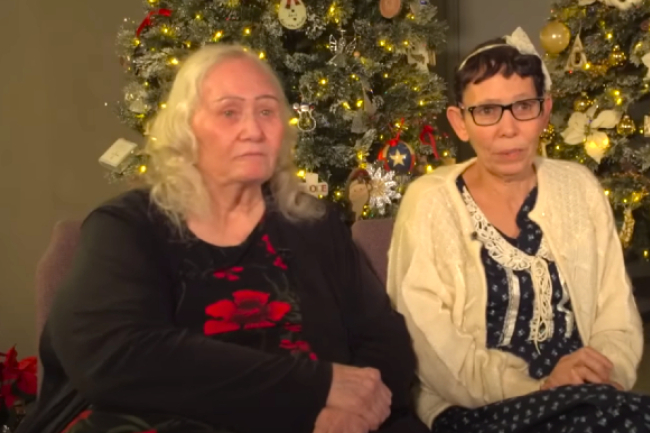 離奇保姆擄走鄰家女孩 父母祈禱50年尋親