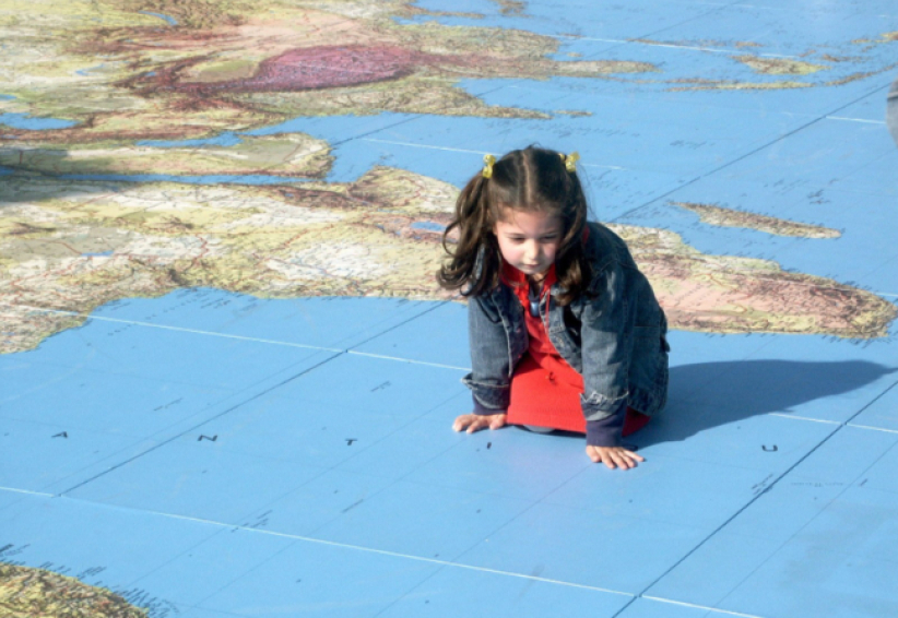 每年1.29亿女孩失学 国际女童日呼吁终结歧视