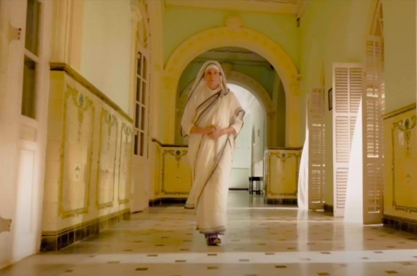 《德兰修女与我》电影节最佳影片：揭露圣人信仰危机  