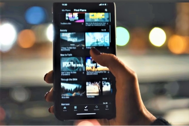 YouVersion創建13年 慶祝下載5億次