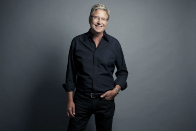 《神要開道路》作曲者出同名書 悲劇中創信心之曲