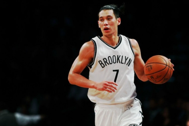 新球季首戰扭傷激動退場 林書豪對上帝信心不減