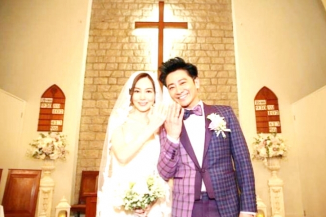 孫耀威陳美詩守貞八年步入教堂 開展「愛的故事下集」
