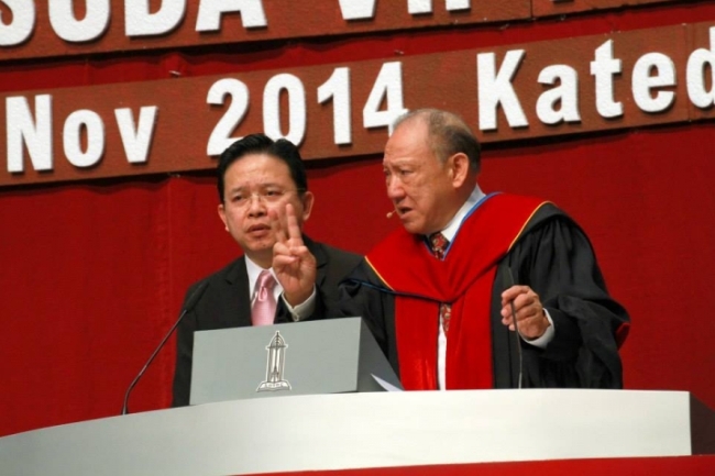 印尼歸正福音教會與阿姆斯特丹自由大學簽訂互惠合作