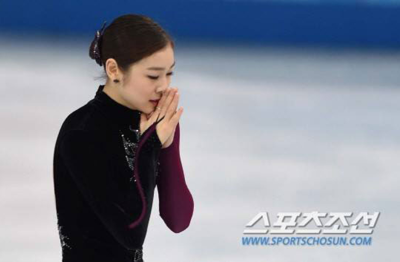 韩花滑女王金妍儿为「岁月号」祈祷求奇迹