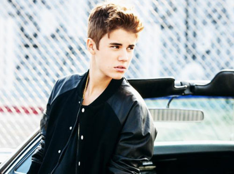 Justin Bieber义演 爱心抚慰菲国灾童